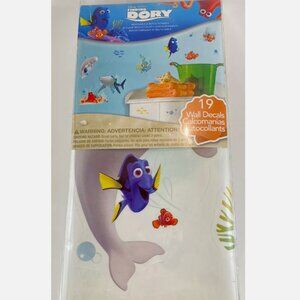Brand New RoomMates Disney Finding Dory Wall Decal